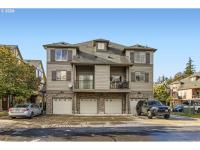 More Details about MLS # 24213900 : 874 NE WHEELOCK PL