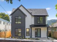 More Details about MLS # 24381312 : 8484 N WILLAMETTE BLVD 1