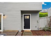 More Details about MLS # 24598842 : 5326 SW ERICKSON AVE